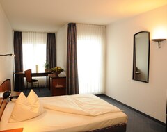 Hotel Maitre Stadtmitte (Wernau, Tyskland)