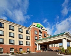 Holiday Inn Express Hotel & Suites Detroit-Utica, An Ihg Hotel (Utica, Sjedinjene Američke Države)