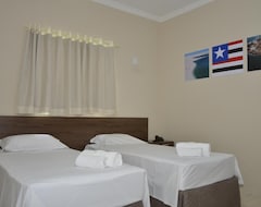 Khách sạn Hotel Brasil (Guanhães, Brazil)