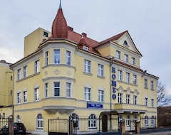 Khách sạn Hotel Romeo (Brzeg, Ba Lan)