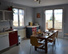 Cijela kuća/apartman House (Cercié, Francuska)