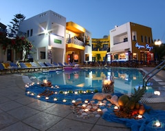 Aegean Sky Hotel & Suites (Malia, Grecia)