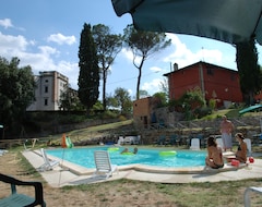 Khách sạn Villa Sobrano (Todi, Ý)
