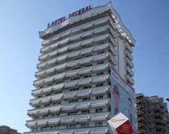 Hotel Decebal (Bacau, Romanya)