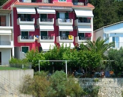 Hotel Logan's Beach (Perigiali, Grecia)
