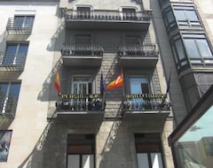 Hotel Hostal Mont Thabor (Barcelona, Spain)