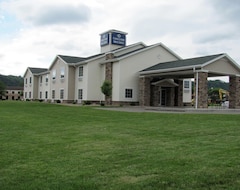 Khách sạn Cobblestone Inn & Suites - Ambridge (Cranberry Township, Hoa Kỳ)