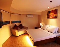 Skyblue Hotel (Cebu City, Philippines)