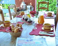 Bed & Breakfast Casa corsa (Cervione, Pháp)