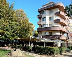 Khách sạn Hotel Rio (Blagoevgrad, Bun-ga-ri)