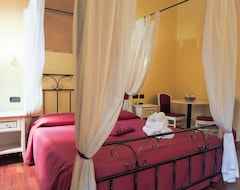 Khách sạn Best Suites Trevi (Rome, Ý)