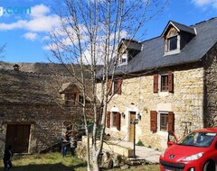 Cijela kuća/apartman Maison Traditionnelle En Lozere (Saint-Saturnin, Francuska)