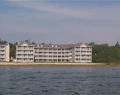 Khách sạn Holiday Inn Express St Ignace-Lake Central, an IHG Hotel (Saint Ignace, Hoa Kỳ)