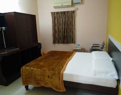 Otel The Royal Comfort (Bengaluru, Hindistan)