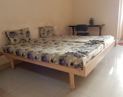 Hotel Vrp Guest House(As) (Bhuj, India)