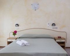 Hotel Villa Tosi (Bellaria-Igea Marina, Italija)