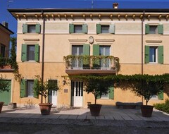 Khách sạn B&B La Mongolfiera (Villafranca di Verona, Ý)