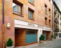 Hotel Beratxa (Tafalla, Spain)