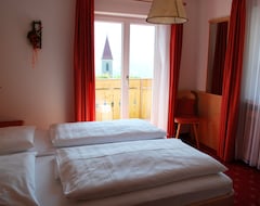 Hotel Gasthof Weidmannshof (Brixen, Italy)