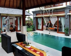 Aparthotel The Haven Suites Bali Berawa (Canggu, Indonezija)