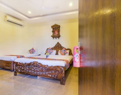 Hotel Paradise for you (Shirdi, Indija)