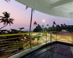 Khách sạn OYO 11891 Amare Beach Resorts (Alappuzha, Ấn Độ)