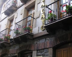 Hotel Casa Cayo (Potes, Spain)