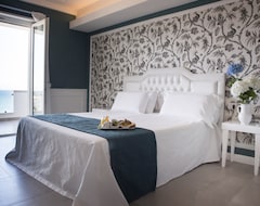 Bianco Riccio Suite Hotel (Fasano, Italy)