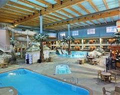 Khách sạn Ramada By Wyndham Des Moines Tropics Resort & Conference Ctr (Des Moines, Hoa Kỳ)