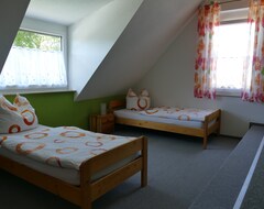 Tüm Ev/Apart Daire Familienwohnung Gartenblick Auf 2 Etagen (Aalen, Almanya)