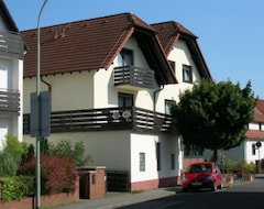 Khách sạn Ambiente (Karben, Đức)
