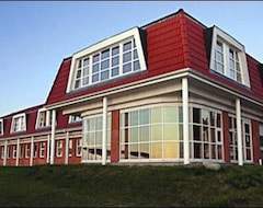 Khách sạn Hotel Pinenhus (Roslev, Đan Mạch)