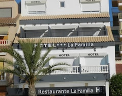 Hotel La Familia (Campello, Spain)