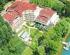 Hotel Panoramic Oscar (Mrągowo, Poland)