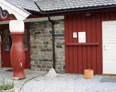 Koko talo/asunto Nystuen (Vang, Norja)