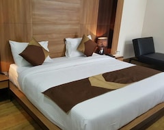 Khách sạn OYO 2895 Cosy Tree Rooms (Noida, Ấn Độ)