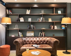 Quality Hotel & Suites Bercy Bibliotheque by HappyCulture (Paris, France)