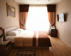 Khách sạn Hotel Arbat (Yekaterinburg, Nga)