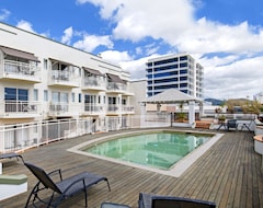 Khách sạn Il Centro Apartment Hotel (Cairns, Úc)
