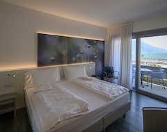 Hotel Riviera (Riva del Garda, Italy)