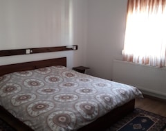 Căn hộ có phục vụ Apartments Tsiolas (Kastoria, Hy Lạp)