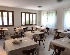 Khách sạn Stella D'Italia (Tenno, Ý)