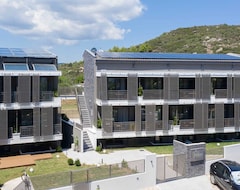 Khách sạn Eco Green Residences & Suites (Toroni, Hy Lạp)