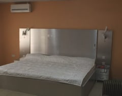 Khách sạn Delight And Suites (Ado Ekiti, Nigeria)