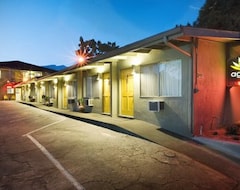 Hotel Agave Inn (Santa Barbara, Sjedinjene Američke Države)