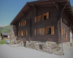 Koko talo/asunto Ferienhaus In Der Mitte Der Schweizer Alpen (Wassen, Sveitsi)