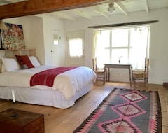 Hotel Taos Goji Farm & Eco-Lodge Retreat (Taos, USA)