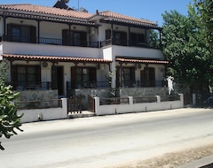 Khách sạn Tania House (Platanias, Hy Lạp)