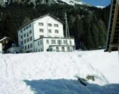 Hotel Preda Kulm (Preda, İsviçre)