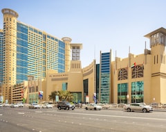فندق جراند ميلينيوم الوحدة (أبو ظبي, الإمارات العربية المتحدة)